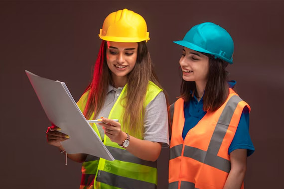 Profissional feminina em tecnologia e engenharia